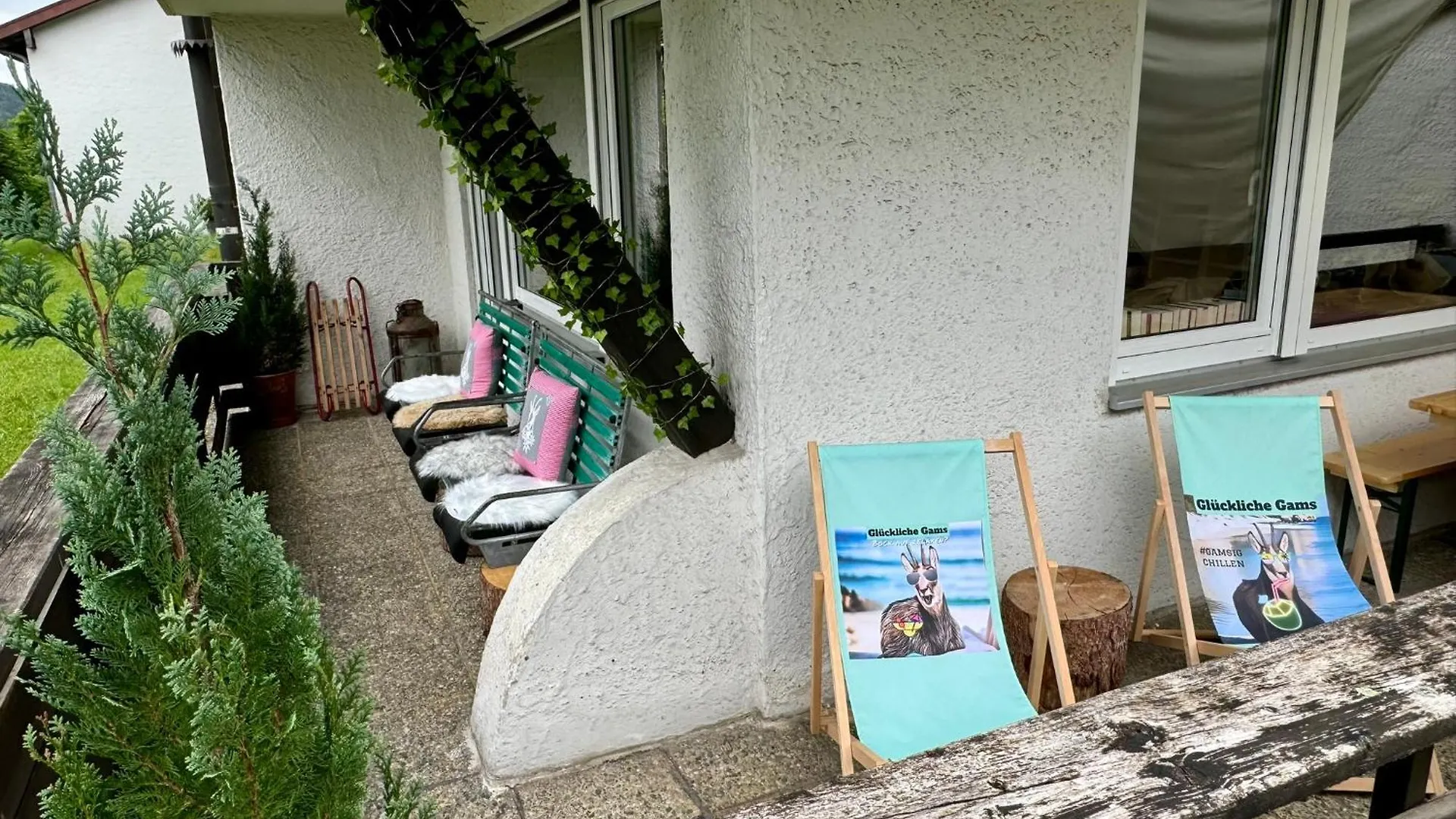 Apartment Zur Gluecklichen Gams - Ferienwohnung Mit Huettenvibes In Oberstdorf Fuer 1-8 Gaeste